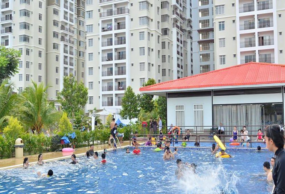 Bayou Lagoon Park Tempat peranginan 4*
